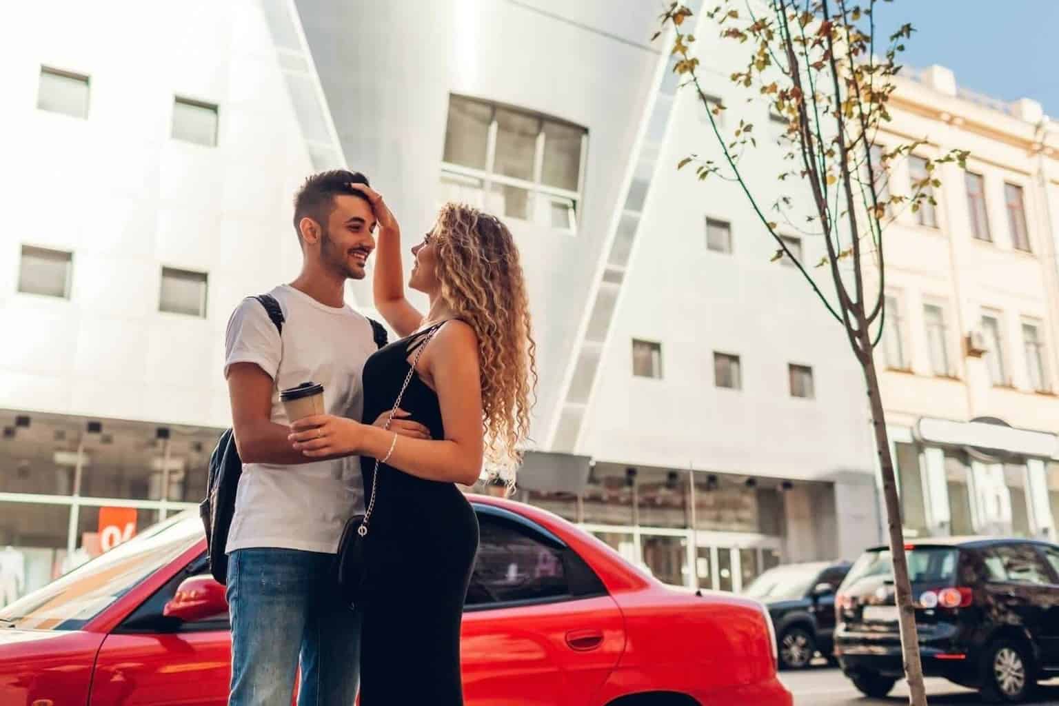 8 cosas que las mujeres aman - A las chica les encanta cuando un hombre hace esto - Main