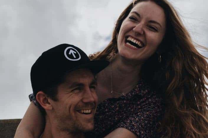 Piropos lindos y románticos - No sé si tu madre es una reina pero estoy seguro de que tu eres una princesa.