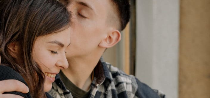 Piropos de amor para enamorar a tu novia.jpg