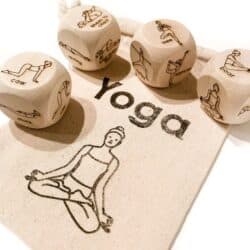 Dados para hacer yoga